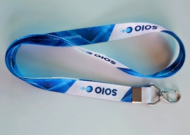 Cordão Personalizado 20mm frente e verso Mosquete ferro - com Trava de segurança
